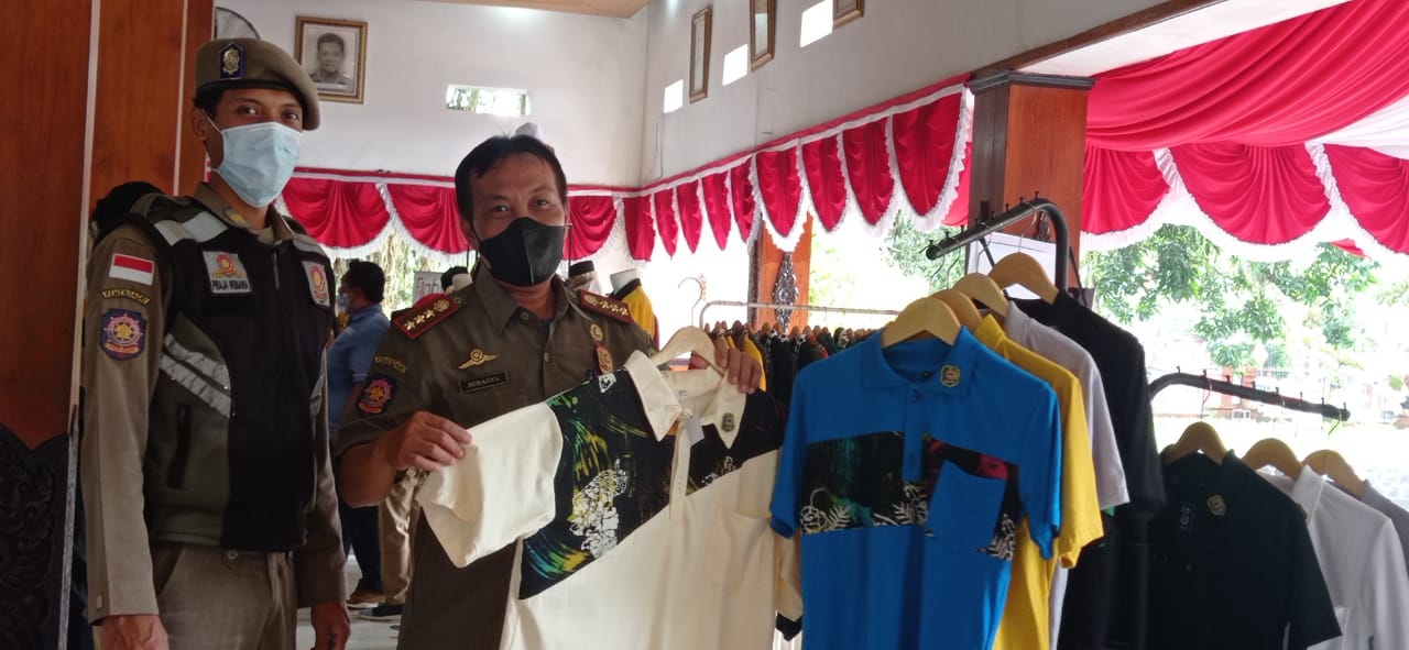 Pengamanan Acara Launching Pakaian Dinas Produk UMKM Trenggalek